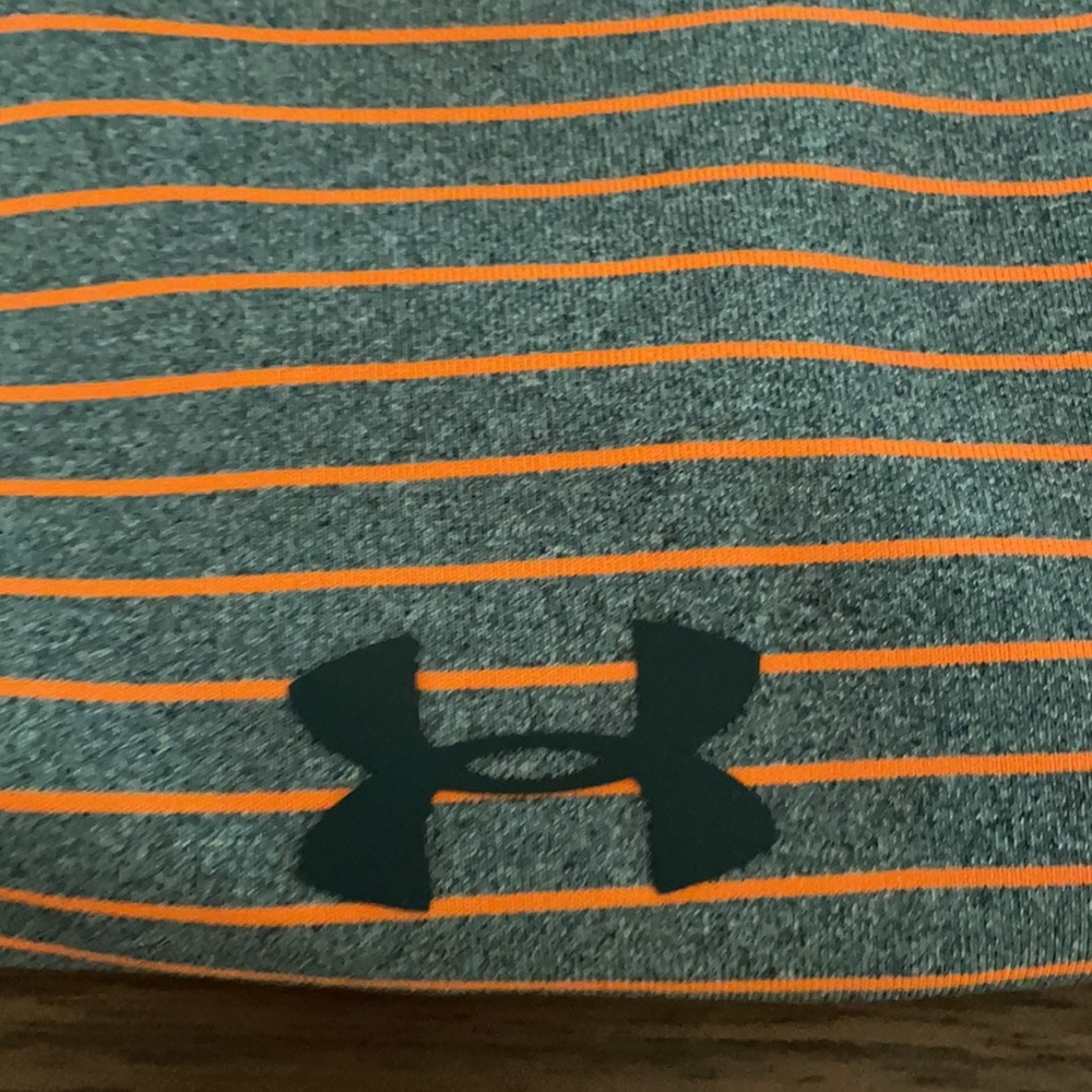 Golf shirt - Picture 3 of 3
